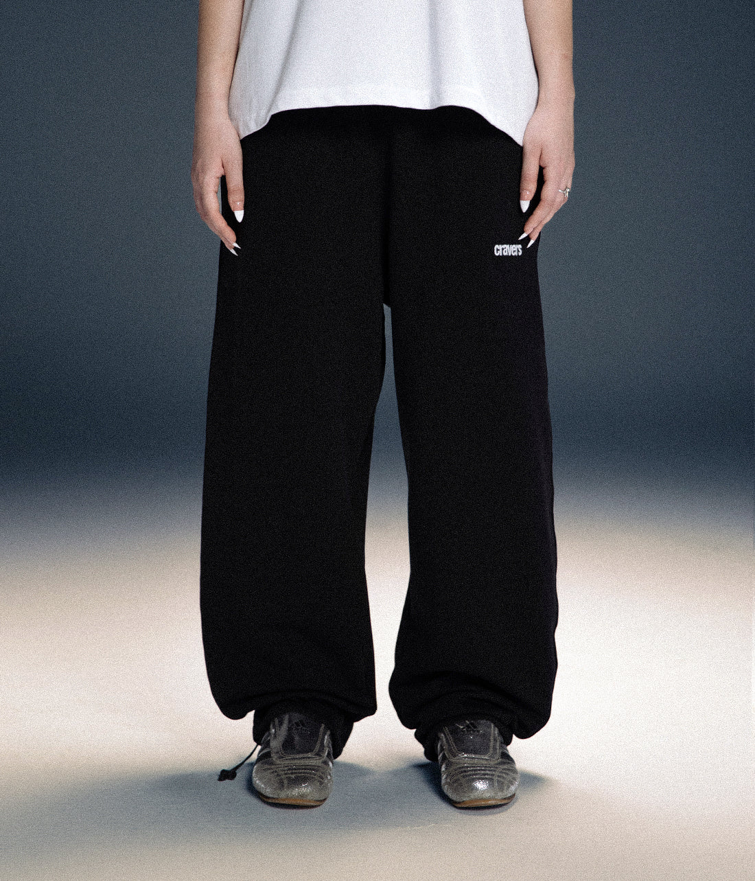 CRAVERS OVERSIZE SWEATPANTS - BLACK