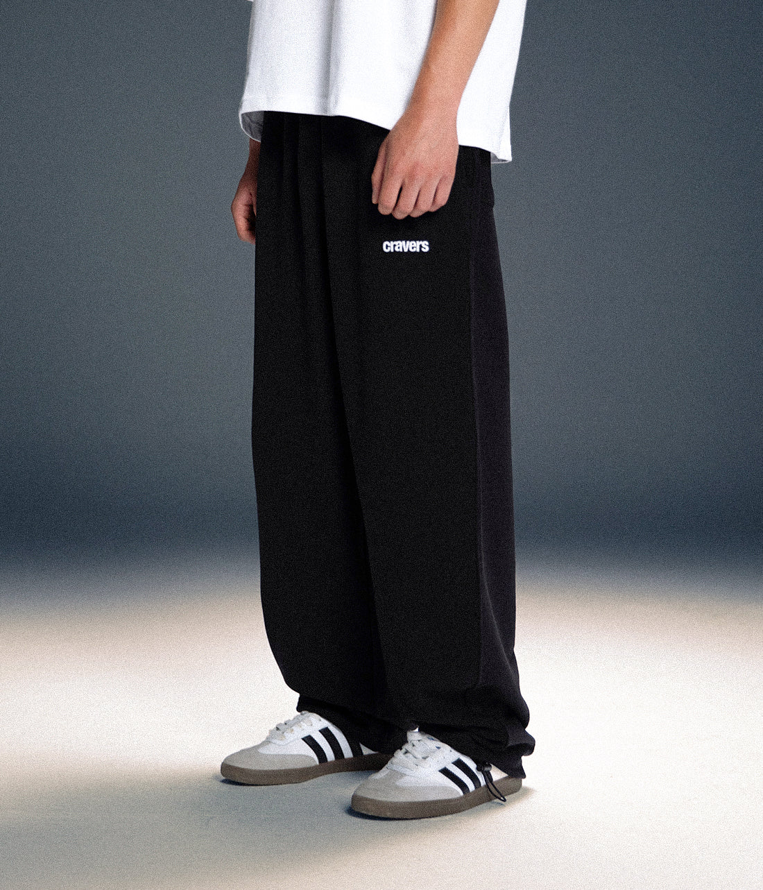 CRAVERS OVERSIZE SWEATPANTS - BLACK